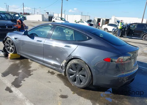 2021 Tesla Model S from USA, damaged, VIN 5YJSA1E53MF443573